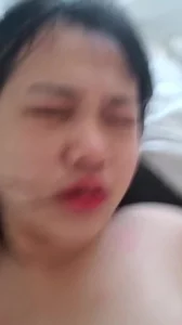 背着男友被草